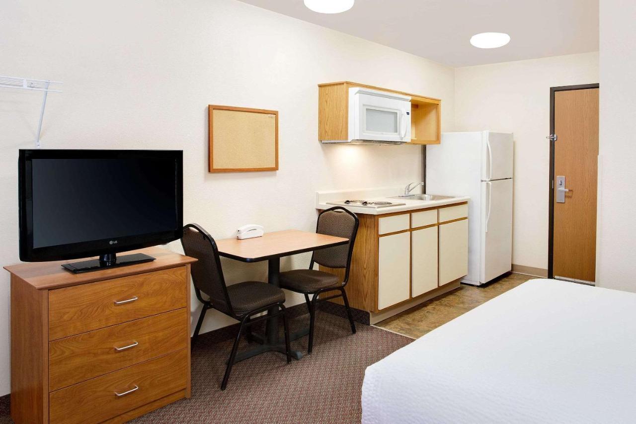 Woodspring Suites Fort Wayne Exterior photo