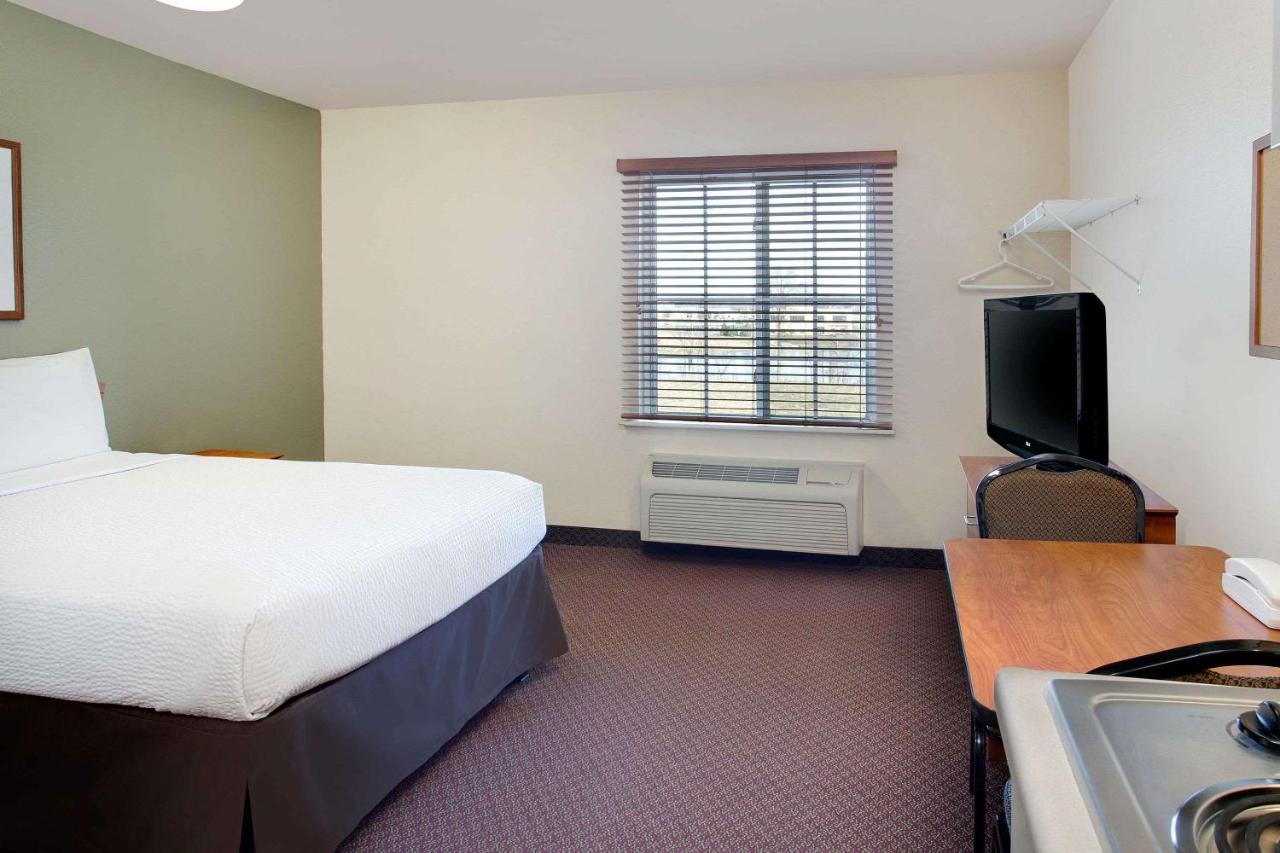 Woodspring Suites Fort Wayne Exterior photo