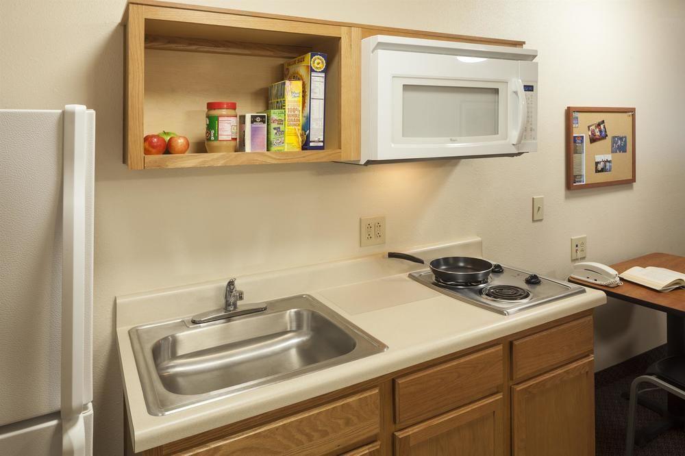 Woodspring Suites Fort Wayne Exterior photo