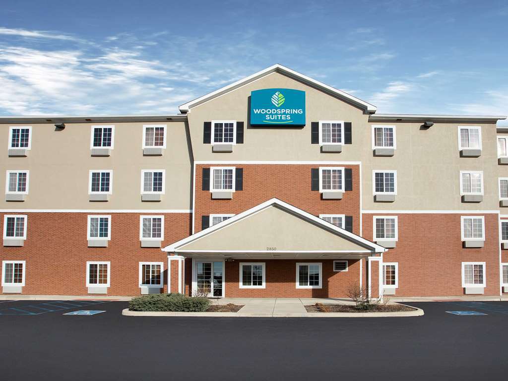 Woodspring Suites Fort Wayne Exterior photo